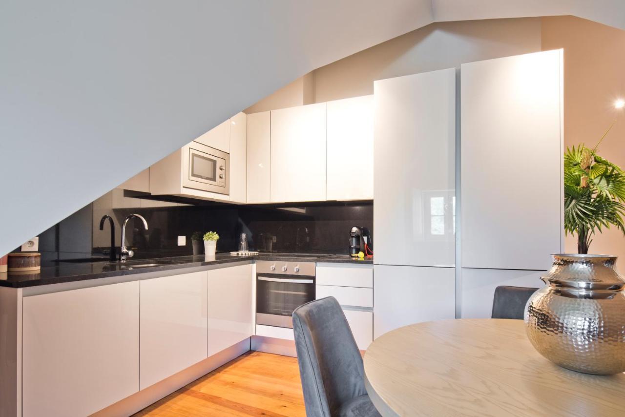 Iconic & Elegant Design 2 Bedroom Apt By Fs * Lisbon
